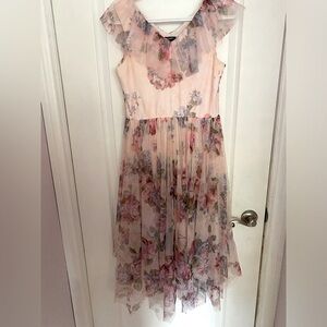 Girls size 16 floral dress. The brand is Zunie